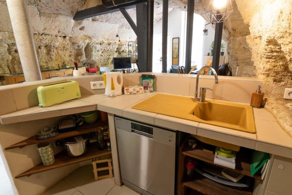 Maison Troglodytique Doue La Fontaine Eksteriør bilde